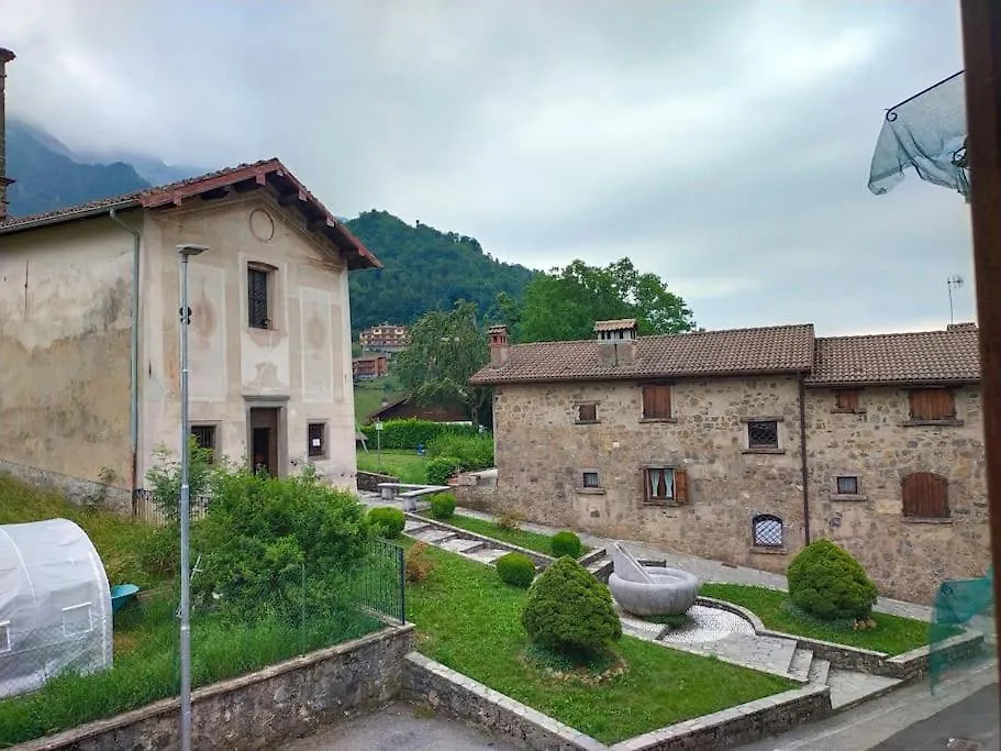 Appartamento Con La Vista Oltre il Colle 0*,  Italy